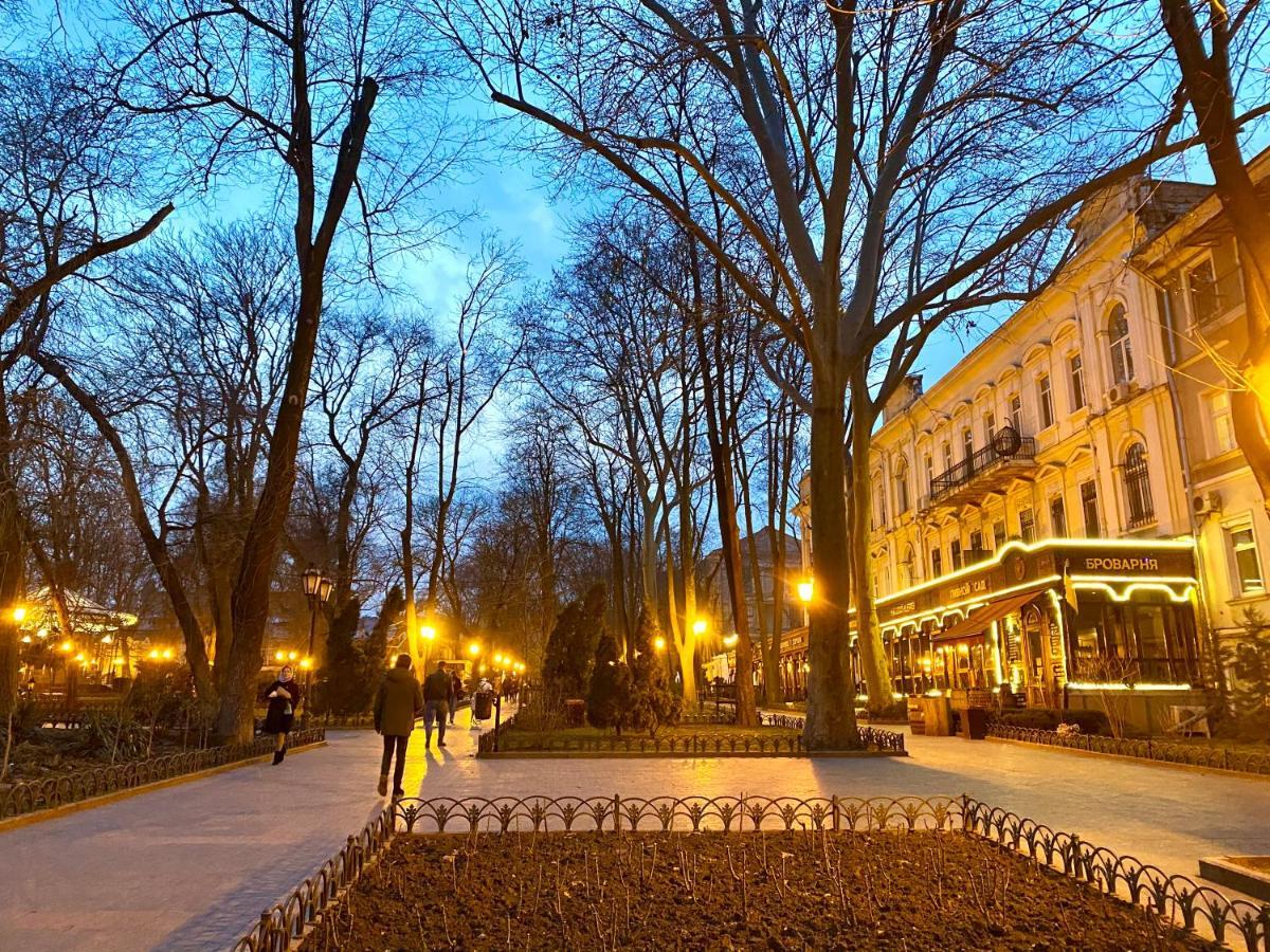 Deribasovskaya Center Apartment Odessa Dış mekan fotoğraf
